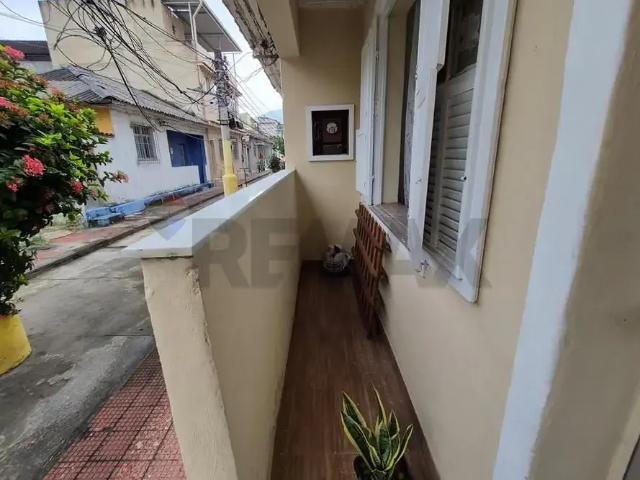 Casa / Sobrado para Venda em Rio de Janeiro/RJ Quintino Bocaiúva 2 Quartos