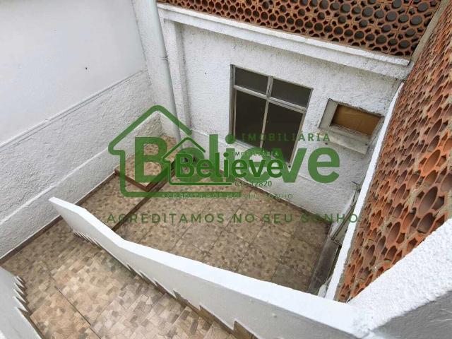 Casa / Sobrado para Venda em Rio de Janeiro/RJ Quintino Bocaiúva 2 Quartos