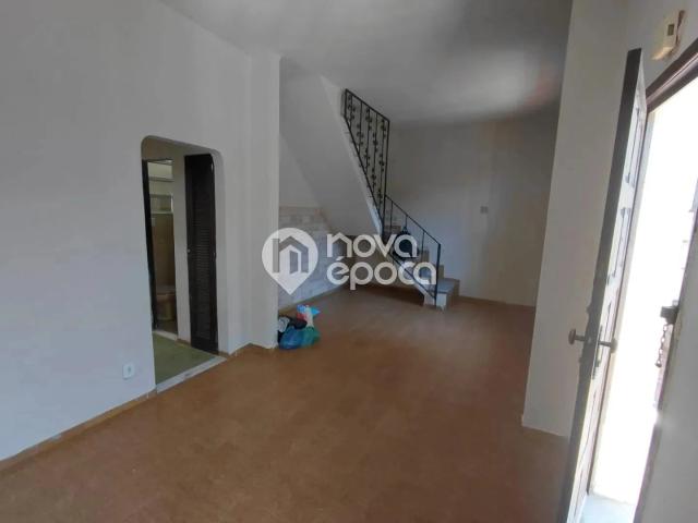 Casa / Sobrado para Venda em Rio de Janeiro/RJ Ramos 2 Quartos