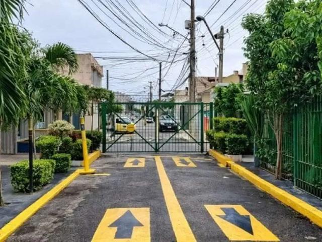 Casa / Sobrado para Venda em Rio de Janeiro/RJ Ramos