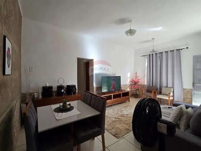 Casa / Sobrado para Venda em Rio de Janeiro/RJ Ramos 4 Quartos