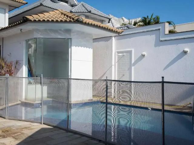 Casa / Sobrado para Venda em Rio de Janeiro/RJ Recreio dos Bandeirantes 4 Quartos