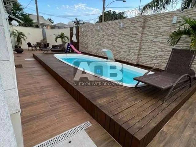 Casa / Sobrado para Venda em Rio de Janeiro/RJ Recreio dos Bandeirantes 4 Quartos