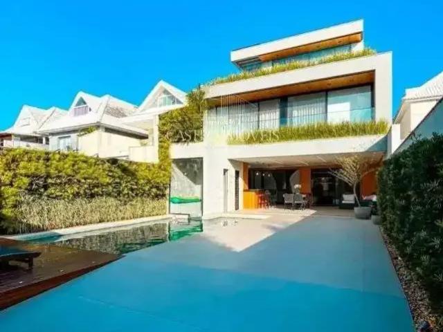 Casa / Sobrado para Venda em Rio de Janeiro/RJ Recreio dos Bandeirantes 6 Quartos