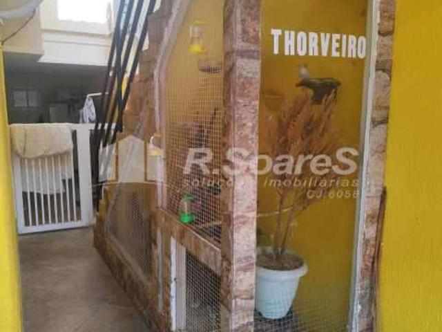 Casa / Sobrado para Venda em Rio de Janeiro/RJ Realengo 2 Quartos