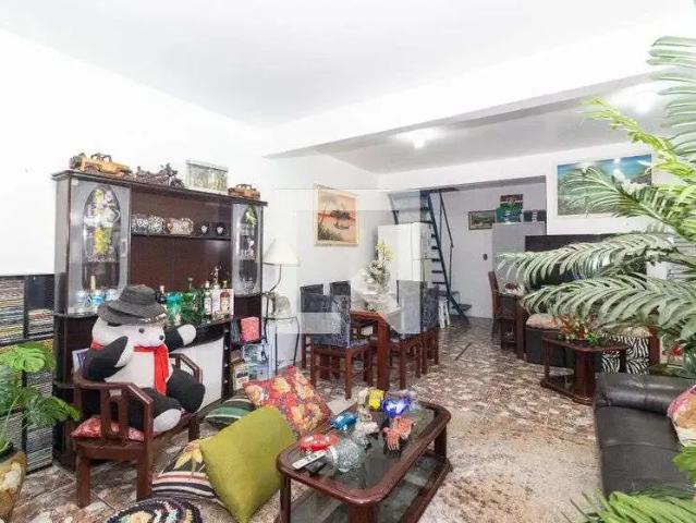 Casa / Sobrado para Venda em Rio de Janeiro/RJ Realengo 2 Quartos
