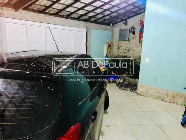 Casa / Sobrado para Venda em Rio de Janeiro/RJ Realengo 4 Quartos