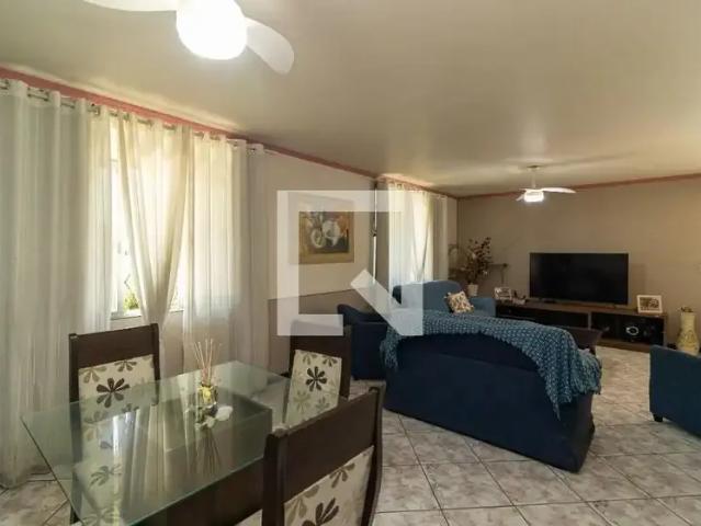 Casa / Sobrado para Venda em Rio de Janeiro/RJ Realengo 5 Quartos