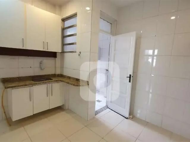 Casa / Sobrado para Venda em Rio de Janeiro/RJ Riachuelo 2 Quartos