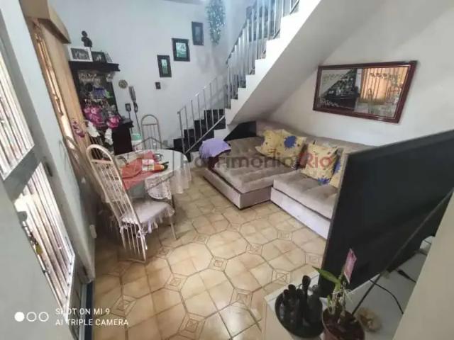 Casa / Sobrado para Venda em Rio de Janeiro/RJ Rocha Miranda 4 Quartos