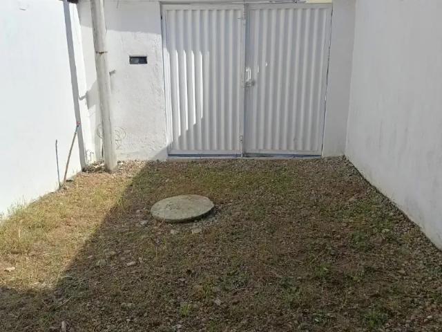 Casa / Sobrado para Venda em Rio de Janeiro/RJ Santa Cruz 2 Quartos