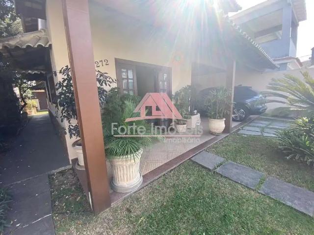 Casa / Sobrado para Venda em Rio de Janeiro/RJ Santa Cruz 4 Quartos