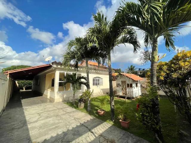 Casa / Sobrado para Venda em Rio de Janeiro/RJ Santa Cruz 4 Quartos