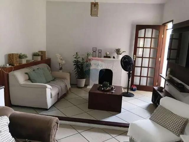 Casa / Sobrado para Venda em Rio de Janeiro/RJ Santíssimo 3 Quartos