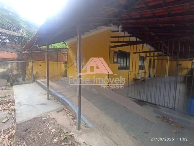 Casa / Sobrado para Venda em Rio de Janeiro/RJ Santíssimo 2 Quartos