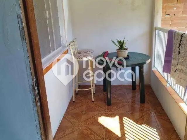 Casa / Sobrado para Venda em Rio de Janeiro/RJ Tanque 4 Quartos