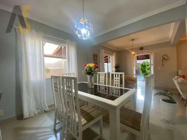 Casa / Sobrado para Venda em Rio de Janeiro/RJ Tanque 4 Quartos