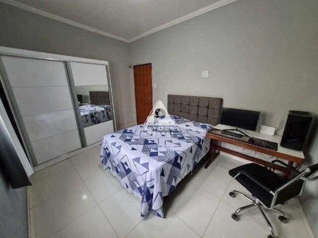 Casa / Sobrado para Venda em Rio de Janeiro/RJ Tanque 4 Quartos