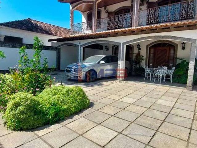 Casa / Sobrado para Venda em Rio de Janeiro/RJ Tanque 5 Quartos