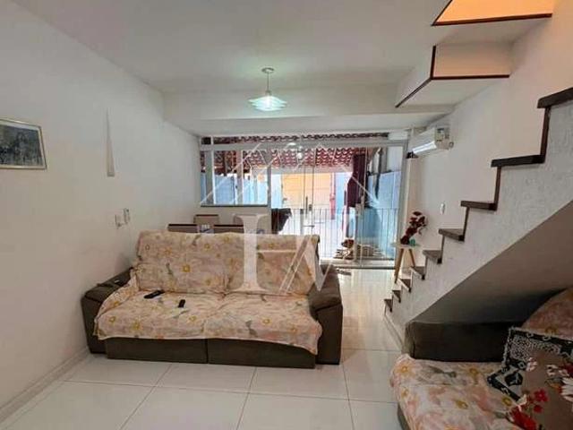 Casa / Sobrado para Venda em Rio de Janeiro/RJ Tanque 3 Quartos