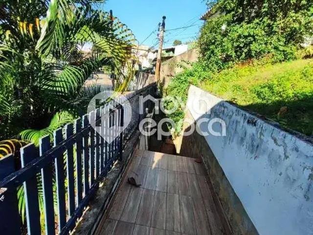 Casa / Sobrado para Venda em Rio de Janeiro/RJ Tauá 2 Quartos