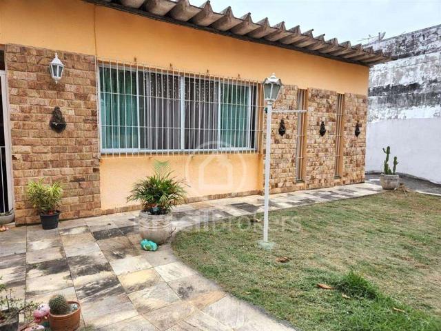 Casa / Sobrado para Venda em Rio de Janeiro/RJ Tauá 5 Quartos