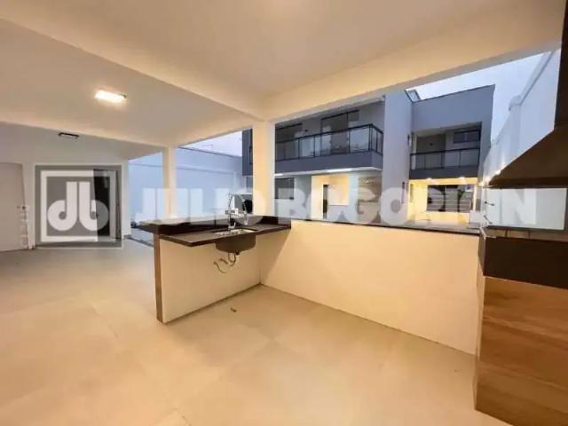 Casa / Sobrado para Venda em Rio de Janeiro/RJ Tauá 5 Quartos