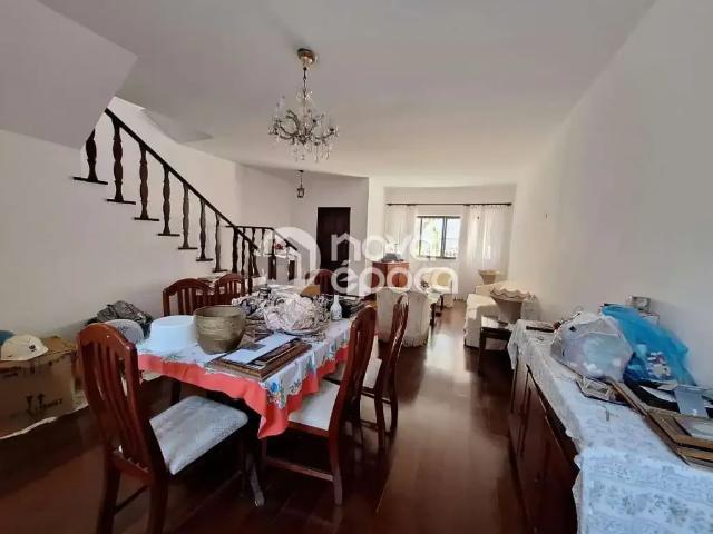 Casa / Sobrado para Venda em Rio de Janeiro/RJ Urca 4 Quartos