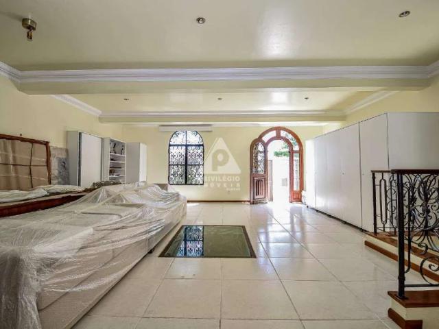 Casa / Sobrado para Venda em Rio de Janeiro/RJ Urca 4 Quartos