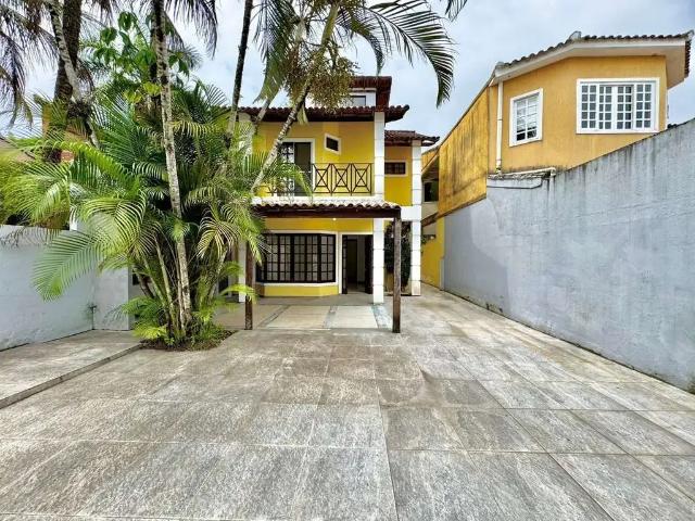 Casa / Sobrado para Venda em Rio de Janeiro/RJ Vargem Grande 4 Quartos
