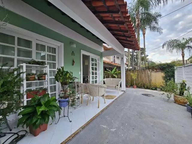 Casa / Sobrado para Venda em Rio de Janeiro/RJ Vargem Grande 4 Quartos