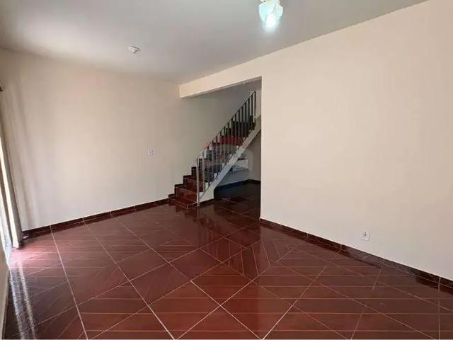Casa / Sobrado para Venda em Rio de Janeiro/RJ Vaz Lobo 3 Quartos