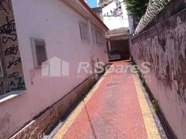 Casa / Sobrado para Venda em Rio de Janeiro/RJ Vila Valqueire 2 Quartos