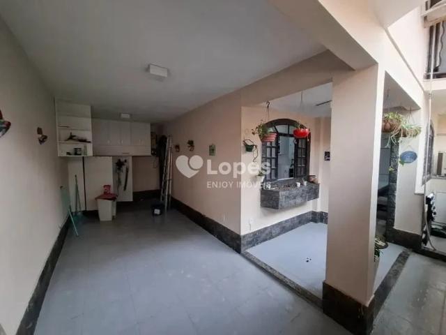Casa / Sobrado para Venda em Rio de Janeiro/RJ Vila Valqueire 3 Quartos