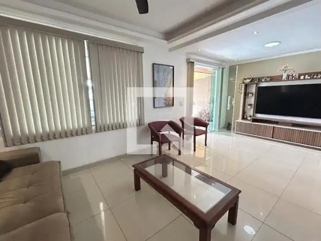 Casa / Sobrado para Venda em Rio de Janeiro/RJ Vila Valqueire 4 Quartos