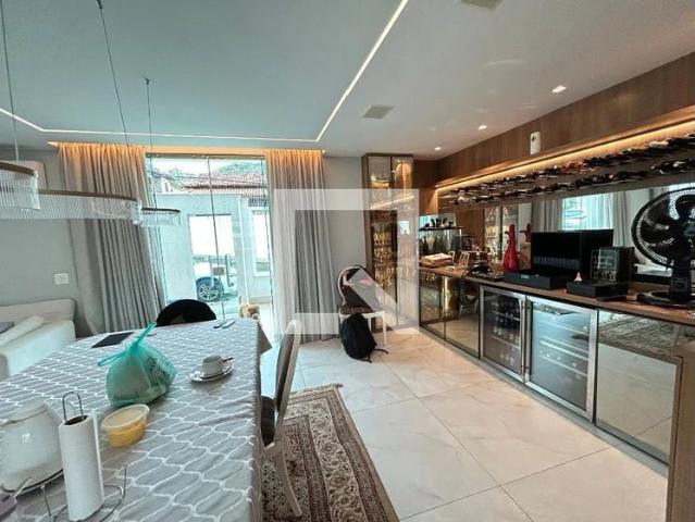 Casa / Sobrado para Venda em Rio de Janeiro/RJ Vila Valqueire 4 Quartos