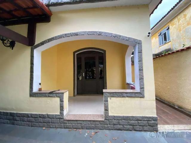 Casa / Sobrado para Venda em Rio de Janeiro/RJ Vila Valqueire 4 Quartos