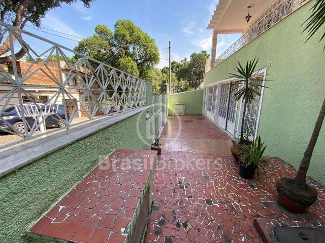 Casa / Sobrado para Venda em Rio de Janeiro/RJ Vila Valqueire 4 Quartos