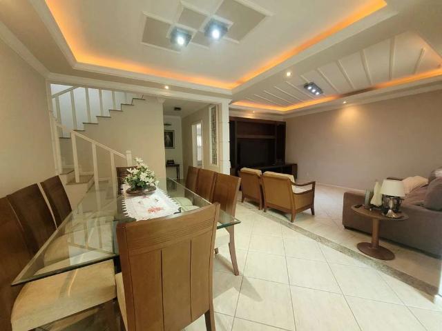 Casa / Sobrado para Venda em Rio de Janeiro/RJ Vila Valqueire 4 Quartos