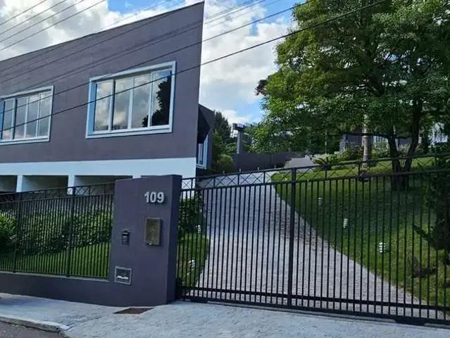 Casa / Sobrado para Venda em Rio Negrinho/SC Alegre 4 Quartos