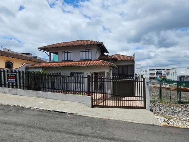 Casa / Sobrado para Venda em Rio Negrinho/SC Centro 3 Quartos