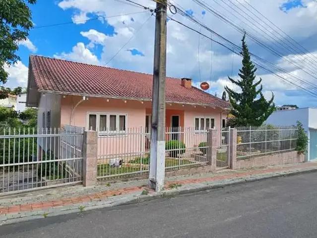 Casa / Sobrado para Venda em Rio Negrinho/SC Centro 4 Quartos