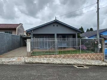 Casa / Sobrado para Venda em Rio Negrinho/SC Industrial Norte 6 Quartos