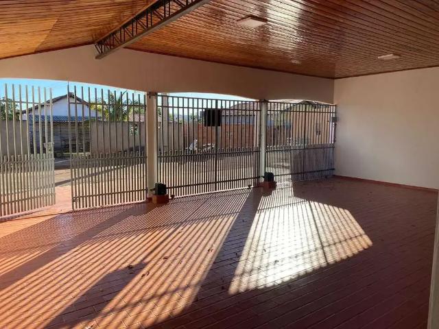Casa / Sobrado para Venda em Rio Verde de Mato Grosso/MS Centro 2 Quartos
