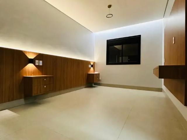 Casa / Sobrado para Venda em Rio Verde/GO Residencial Vale das Araras 3 Quartos