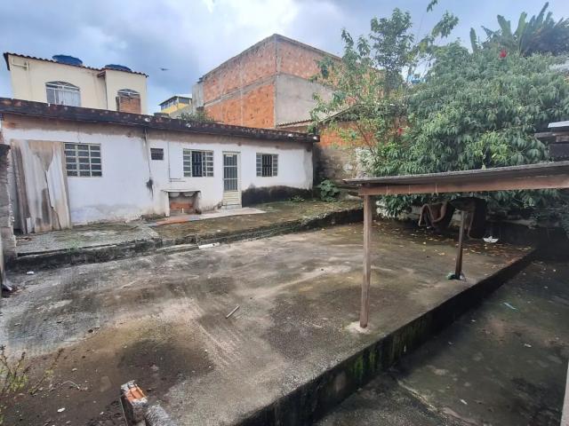 Casa / Sobrado para Venda em Ribeirão das Neves/MG Florença 4 Quartos