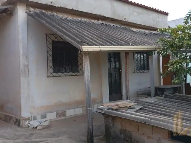 Casa / Sobrado para Venda em Ribeirão das Neves/MG Rosana 3 Quartos