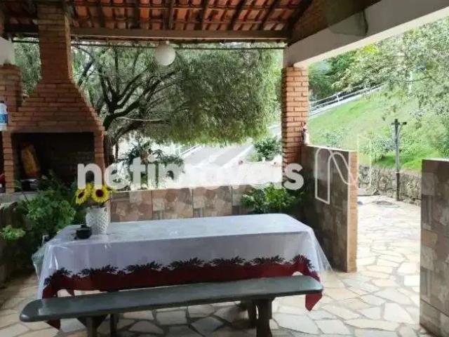 Casa / Sobrado para Venda em Ribeirão das Neves/MG San Genaro 4 Quartos