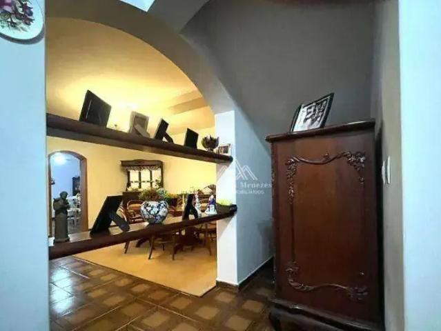 Casa / Sobrado para Venda em Ribeirão Preto/SP Alto da Boa Vista 4 Quartos