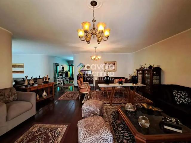 Casa / Sobrado para Venda em Ribeirão Preto/SP Alto da Boa Vista 5 Quartos